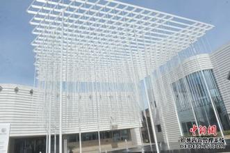 ���������½������